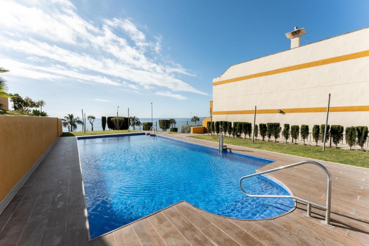 Beachside Retreat With Private Terrace Benalmádena Exterior photo